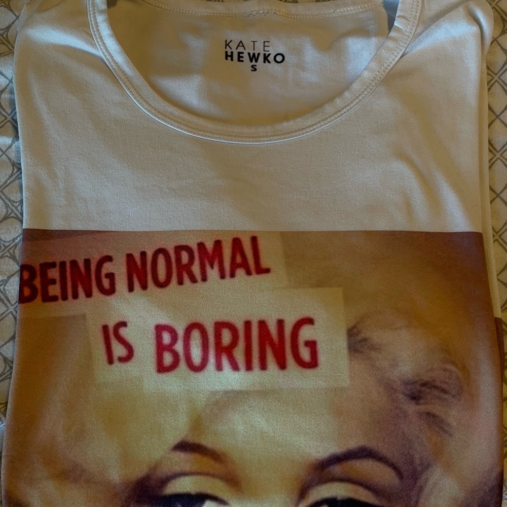 Kate Hewko T-shirt 
New without Tag
Size S
Cotton